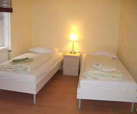 Koelner Casa de hóspedes 2*