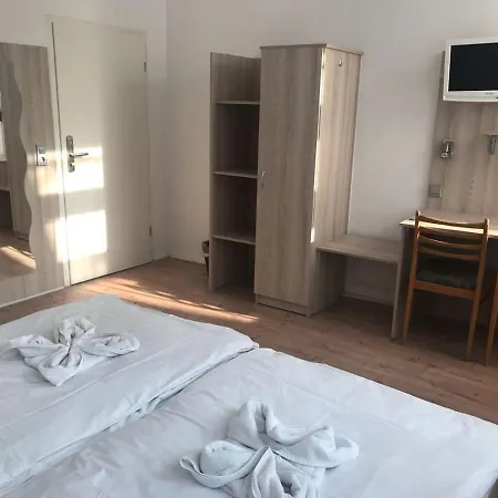 ケルナー ペンション 2*