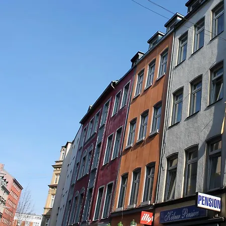 Koelner Konukevi 2*